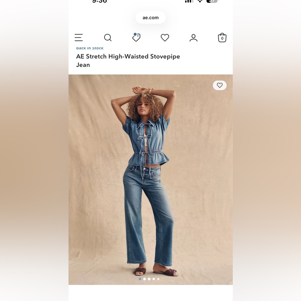 American Eagle Outfitters Stretch High-Wasited Stovepipe Jeans